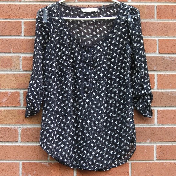 Kirra | Blouse - Picture 1 of 3